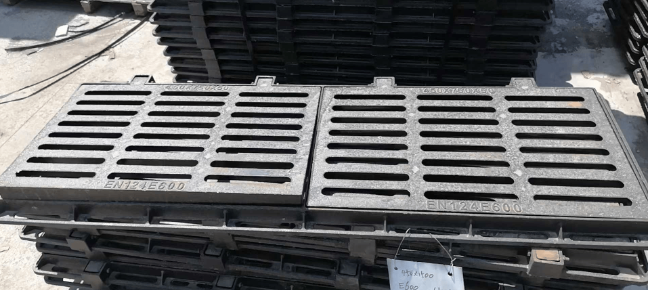 铁山港球墨铸铁连体双篦展示